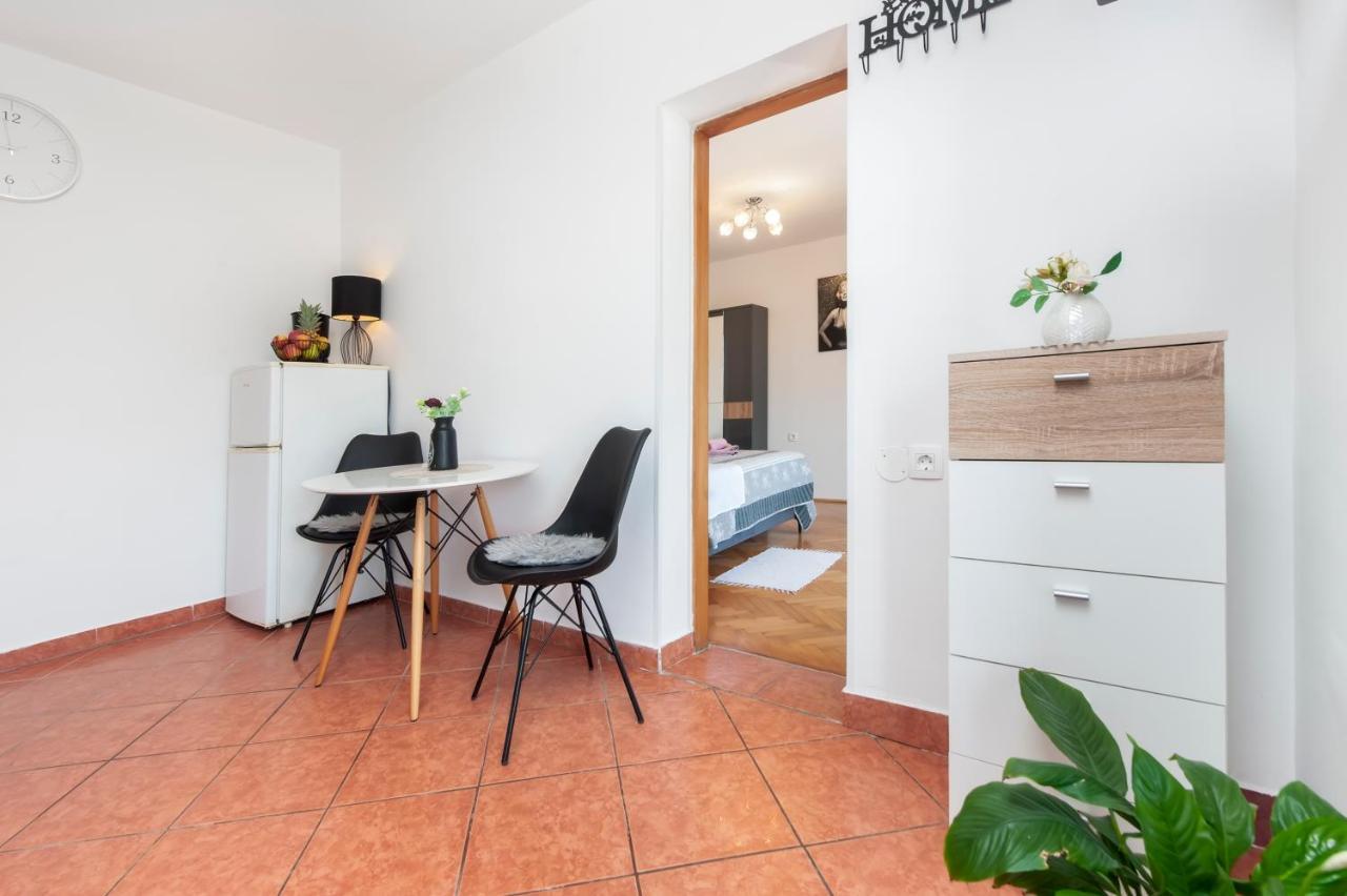 Apartment Biggy روفينج المظهر الخارجي الصورة